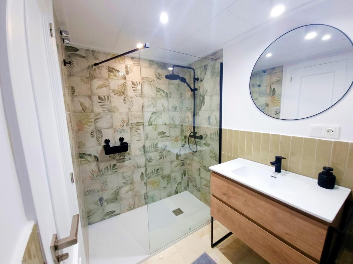 Charlot Center Apartment I Alicante Kültér fotó