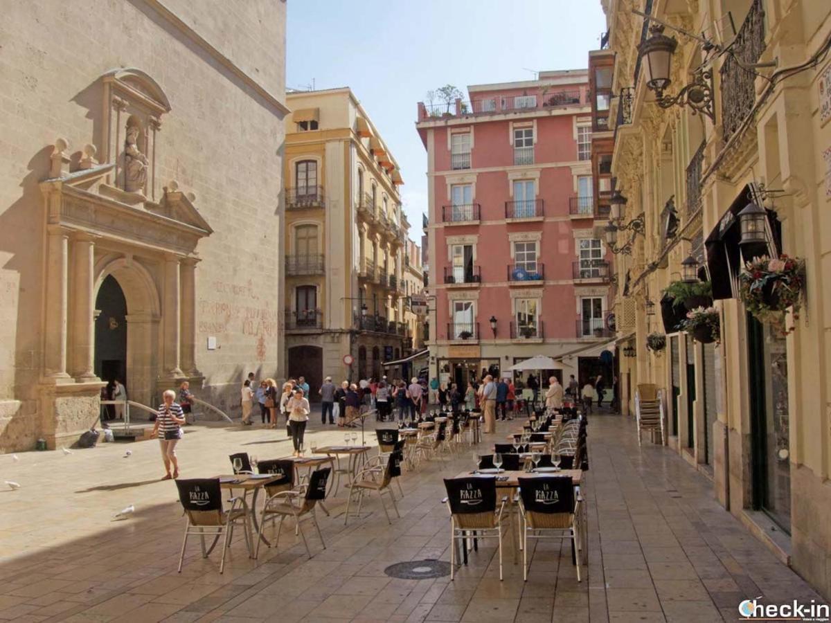 Charlot Center Apartment I Alicante Kültér fotó